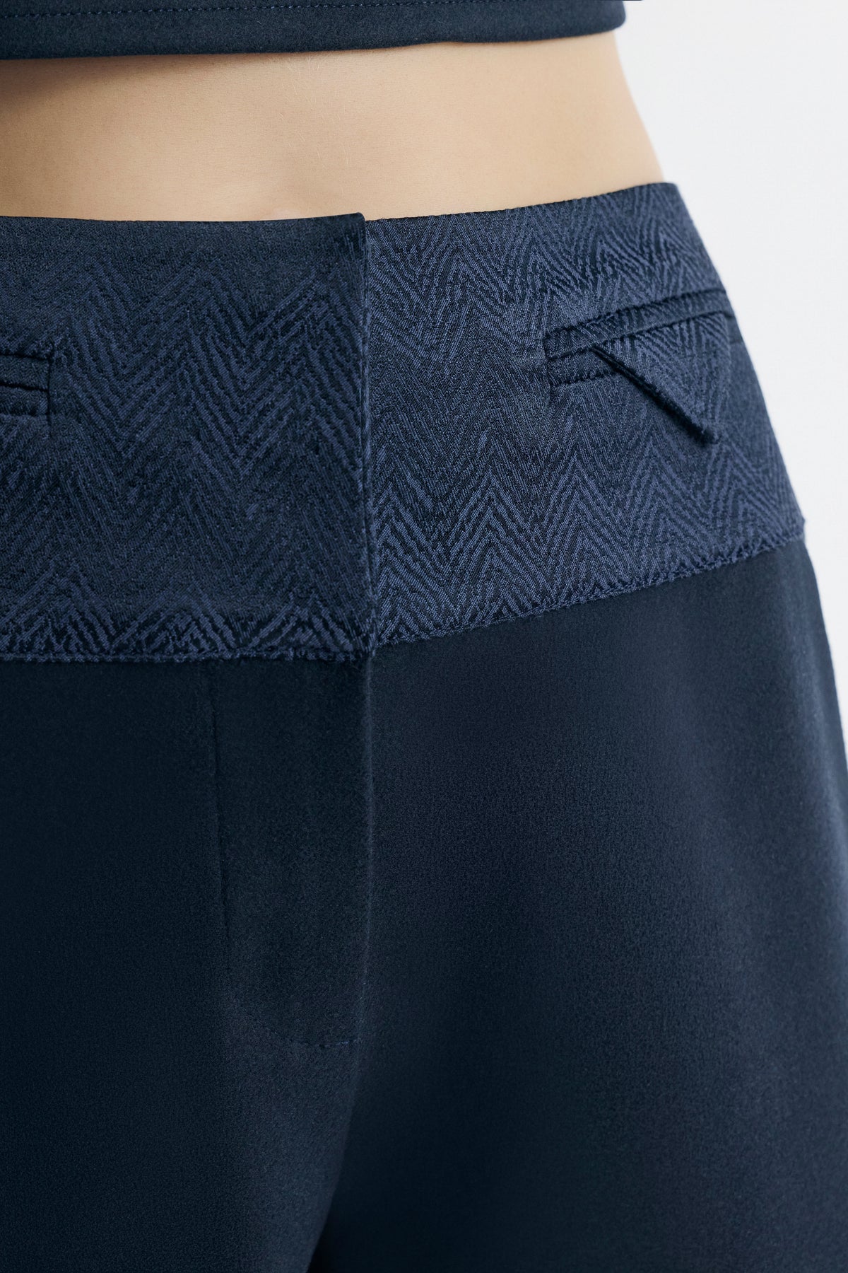 Axis Pants